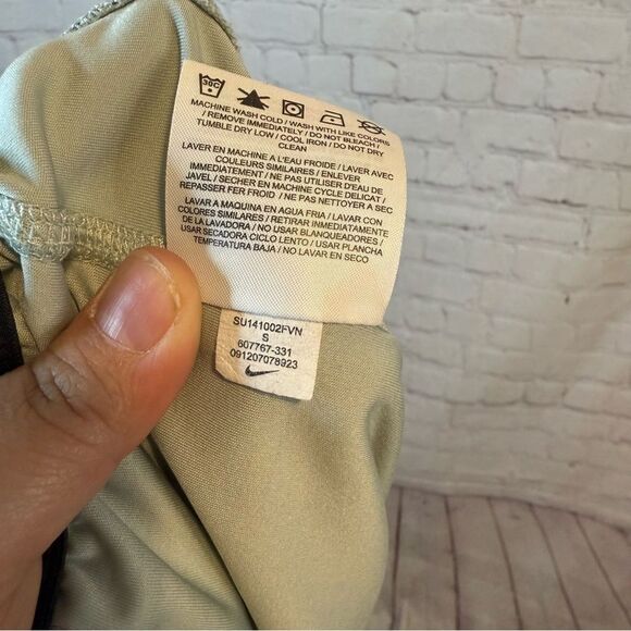 Nike Gray Striped Shorts with Teal Logo - Picture 7 of 7